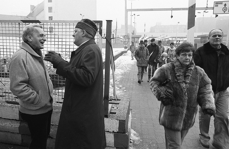 The Fall of the Berlin Wall : 1989  : Personal Photo Projects :  Richard Moore Photography : Photographer : 